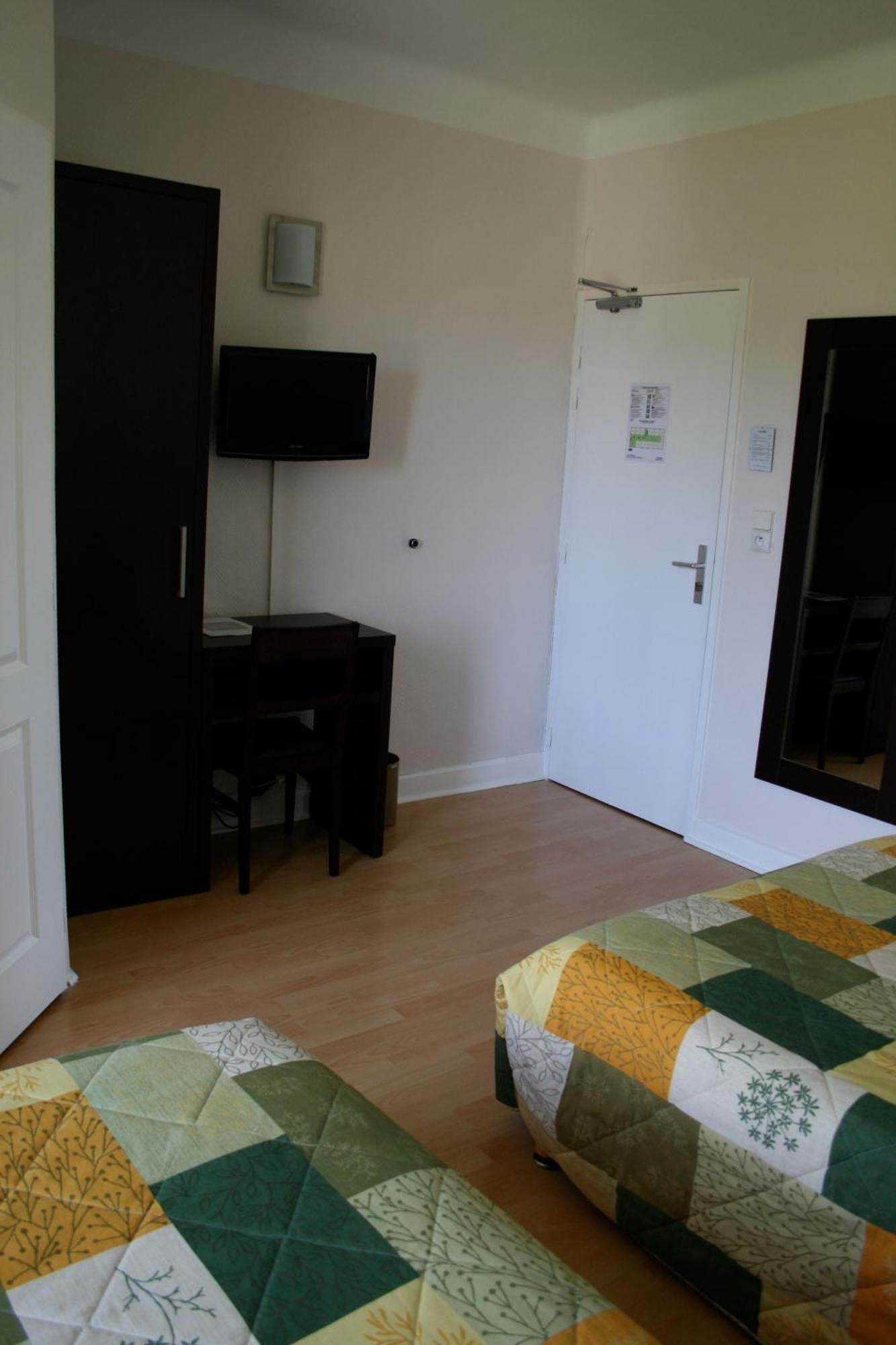 Hotel Logis Le Jabron 2*
