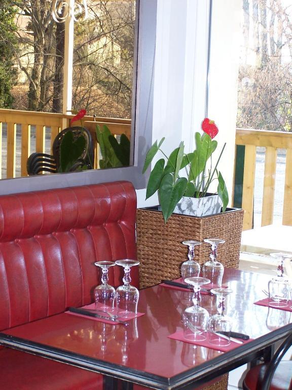 Hotel Logis Le Jabron
